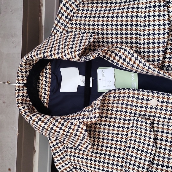 Oversized jacket/ snap button down size Small - Picture 2 of 4